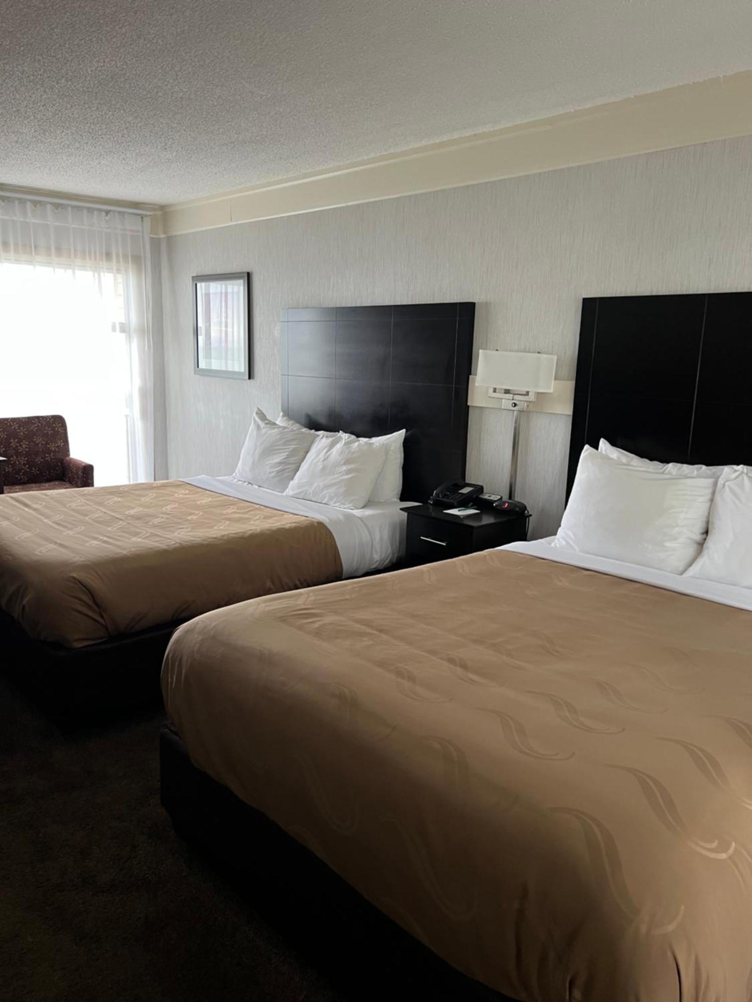 Quality Inn Lakefront Saint Ignace Exteriér fotografie