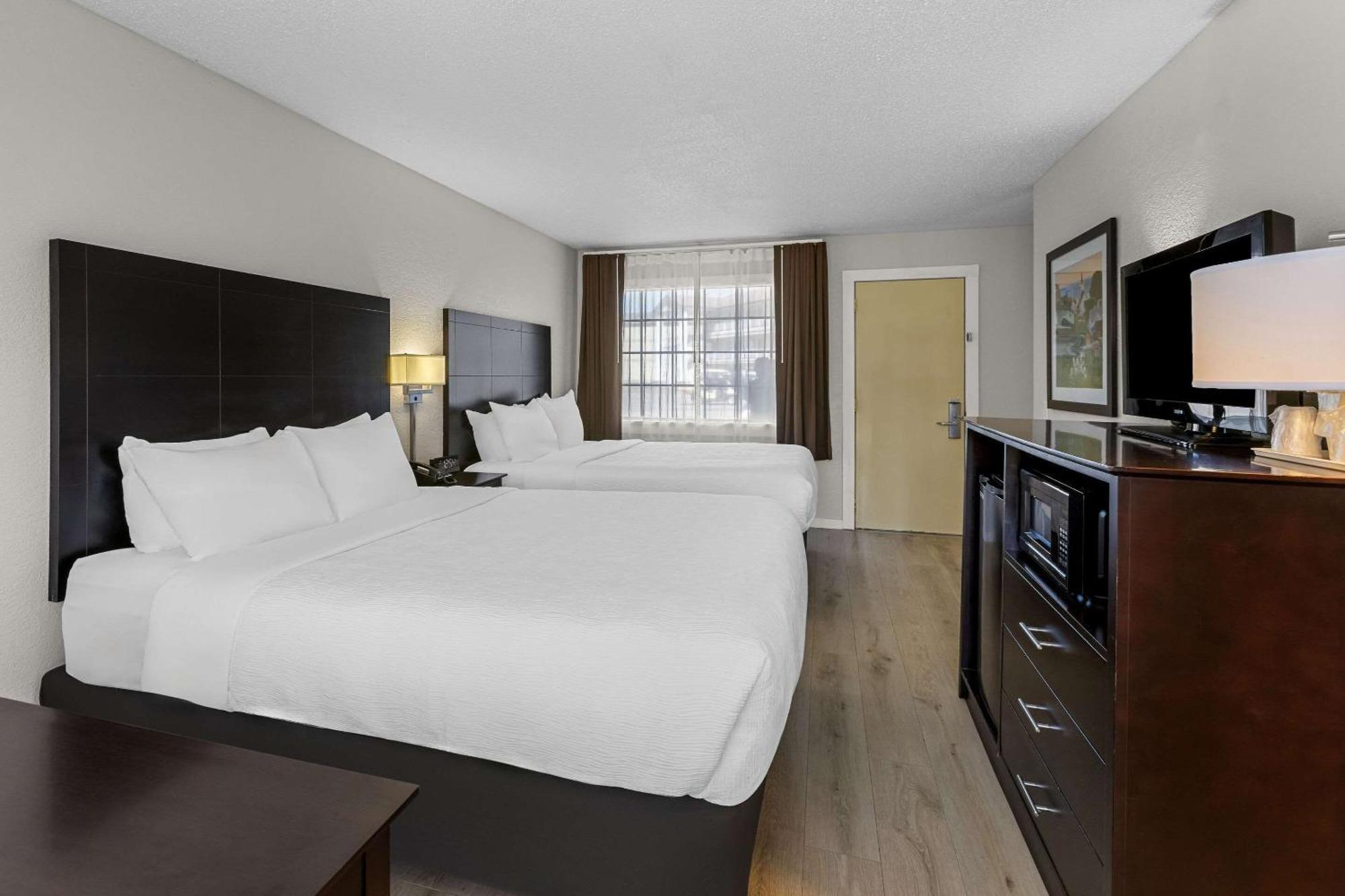 Quality Inn Lakefront Saint Ignace Exteriér fotografie